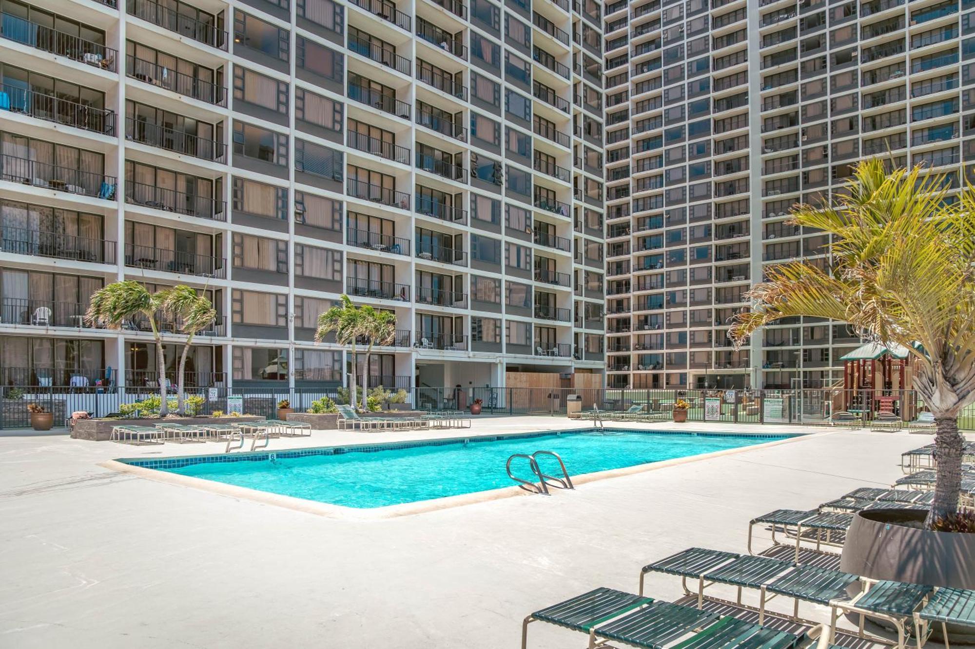 Aloha Vibes With Ocean Views, Near Beach & Parking! Honolulu Exterior foto