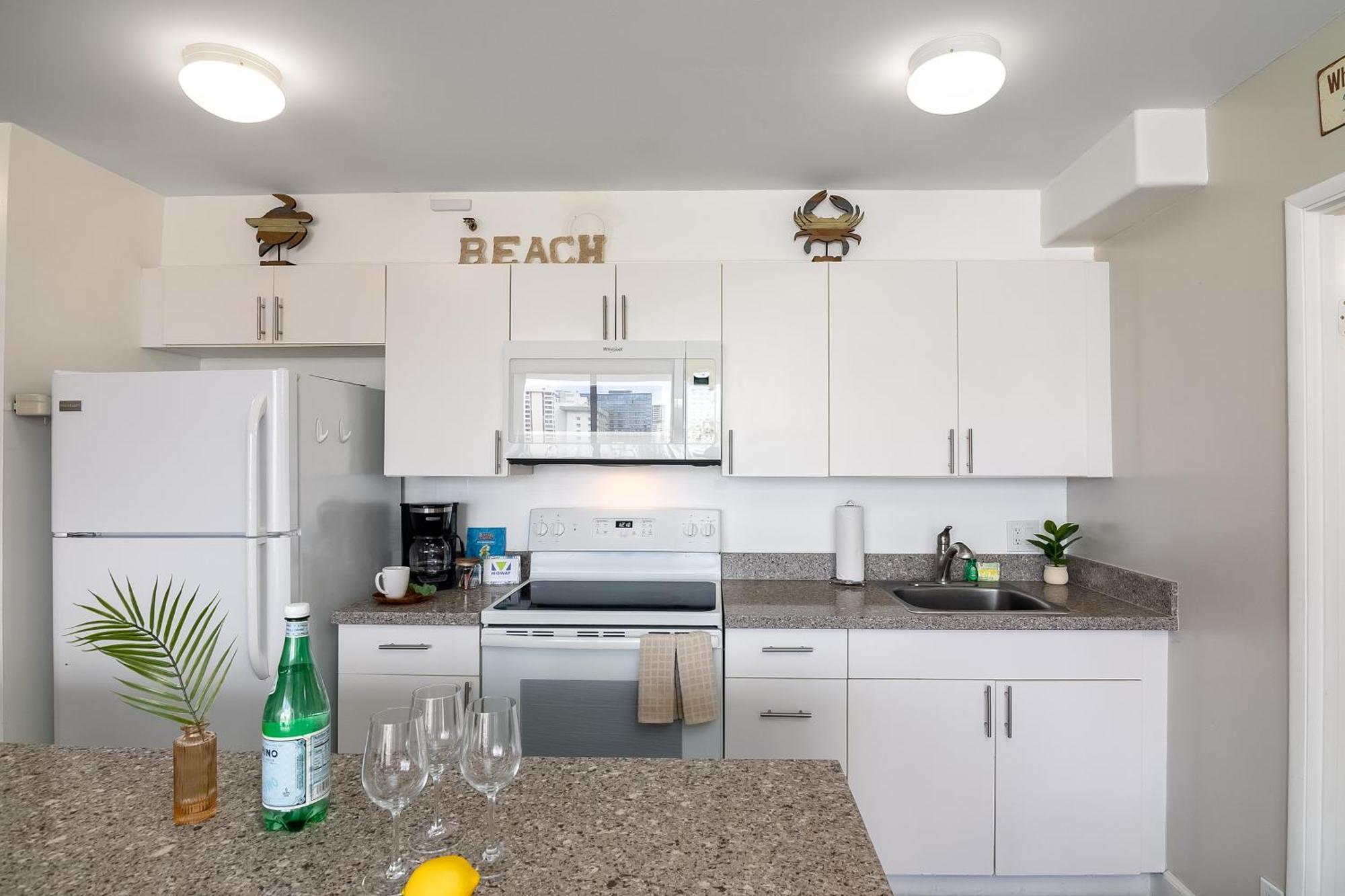 Aloha Vibes With Ocean Views, Near Beach & Parking! Honolulu Exterior foto