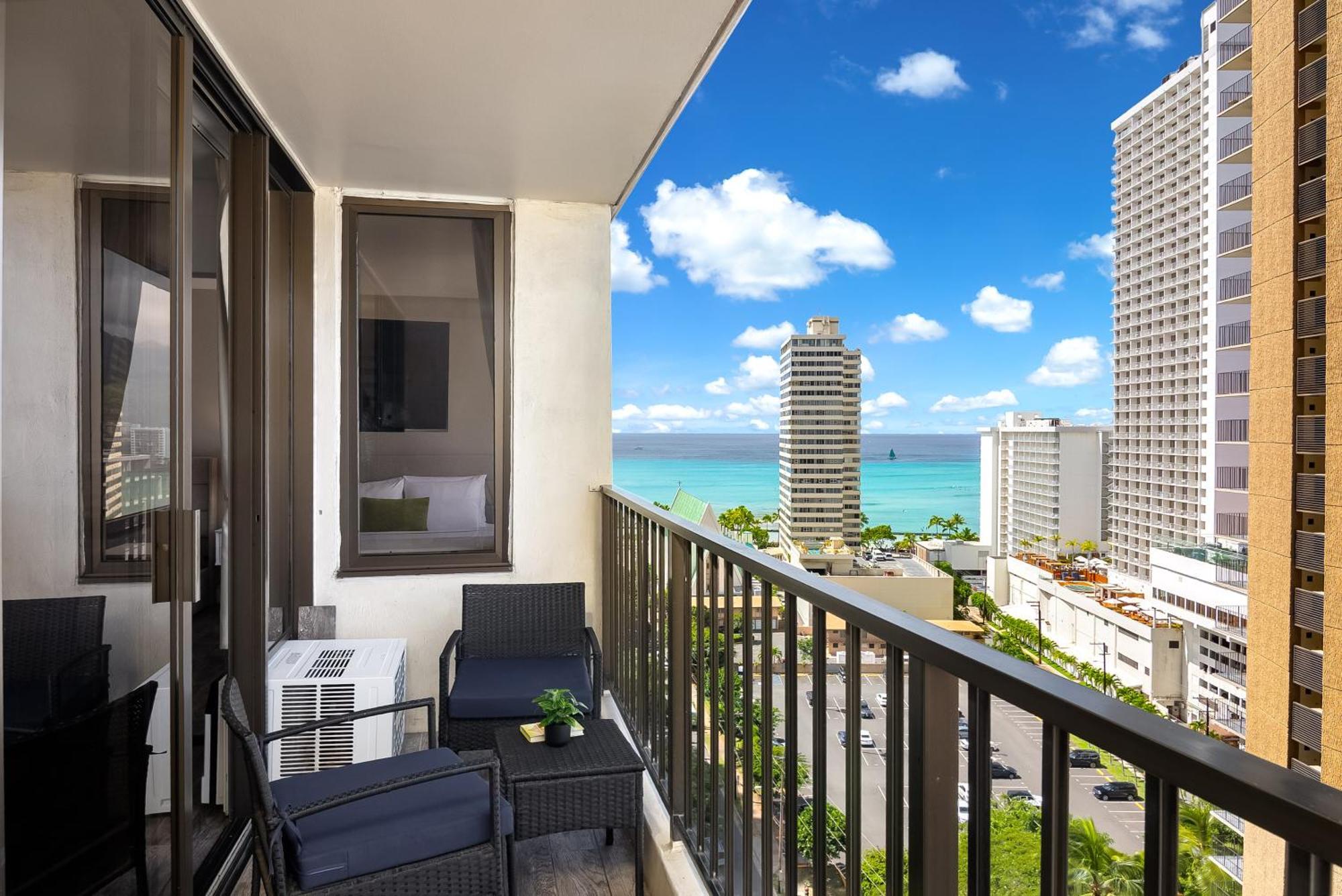 Aloha Vibes With Ocean Views, Near Beach & Parking! Honolulu Exterior foto